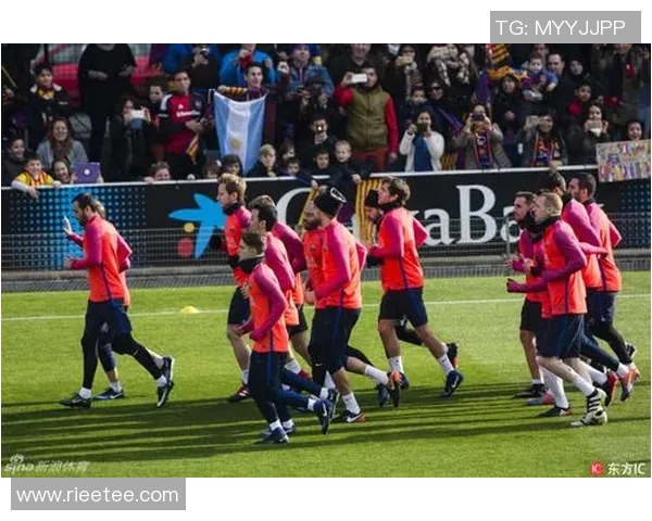 足球场球星摆拍技巧全解析教你如何拍出炫酷足球视频